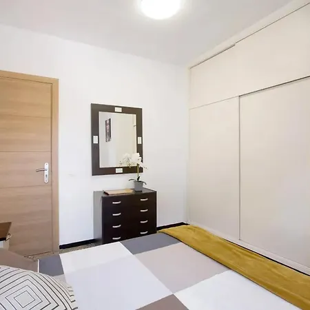 Lovely In 72 M² Near Beaches דירה סנטה קרוז דה טנריף