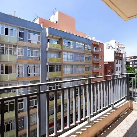 Lovely In 72 M² Near Beaches *